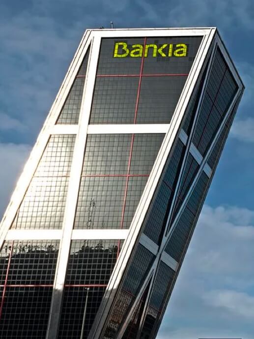 Babel Banca Bankia. Imagen de una de las torres Kio de Madrid